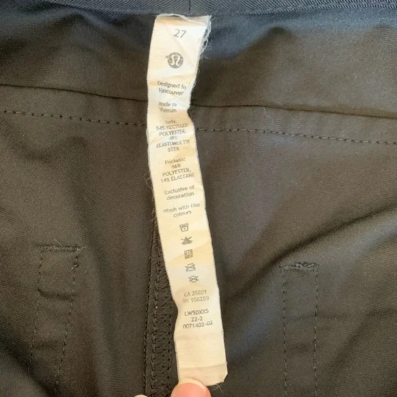 Lululemon Women’s 5 Pocket Wide-Leg Cropped Pants Stretch Black Size 27 x 24.5 - Picture 4 of 14